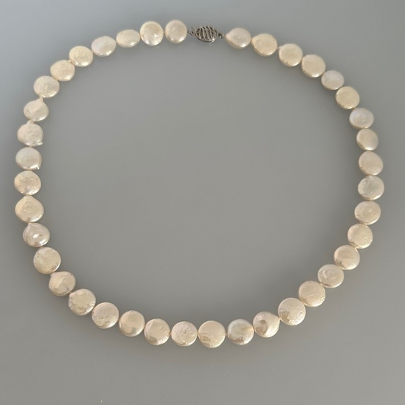 925 freshwater Cream Pearl Necklace made in Germany - Picture 3 of 8